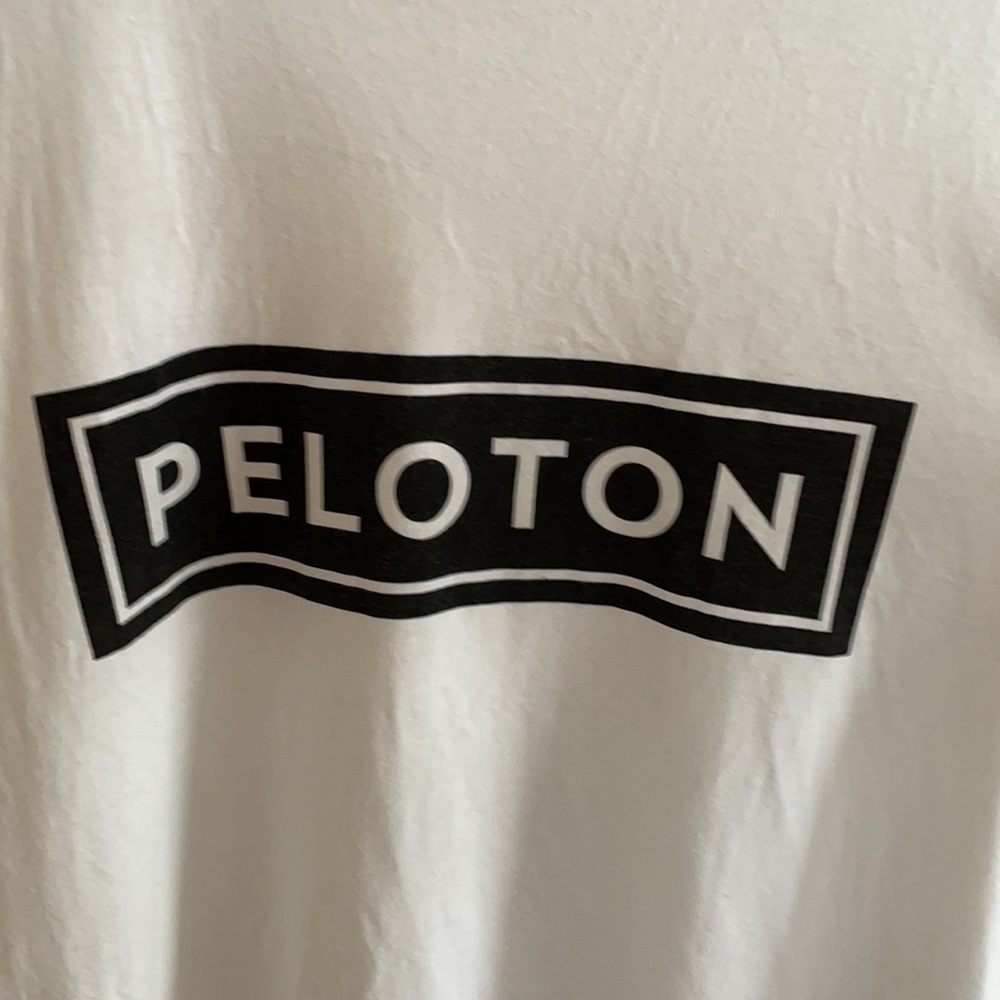 Peloton Tee - Picture 2 of 3